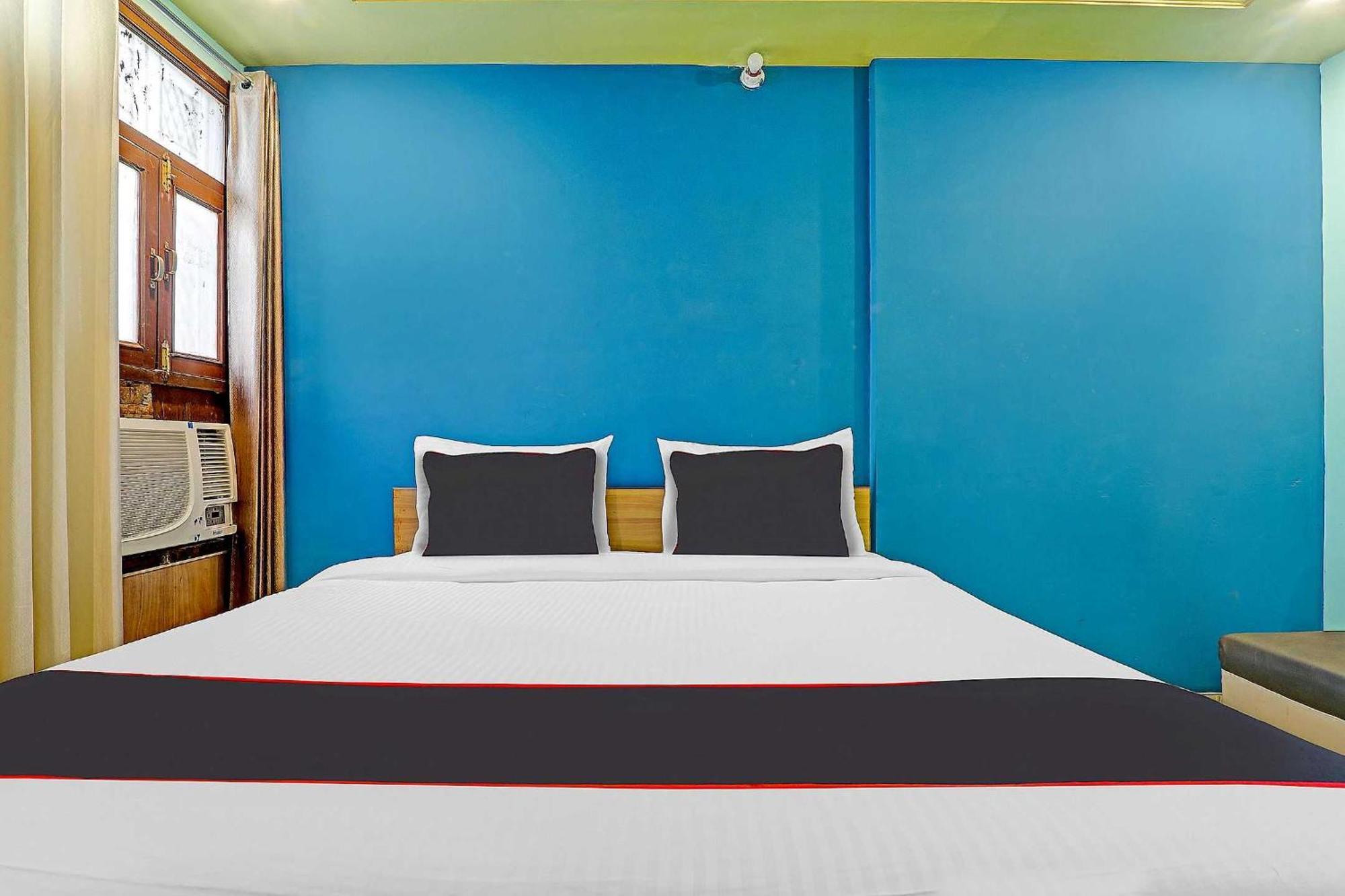 Collection O Premier Near Hazratganj Hotel Lucknow Exterior photo